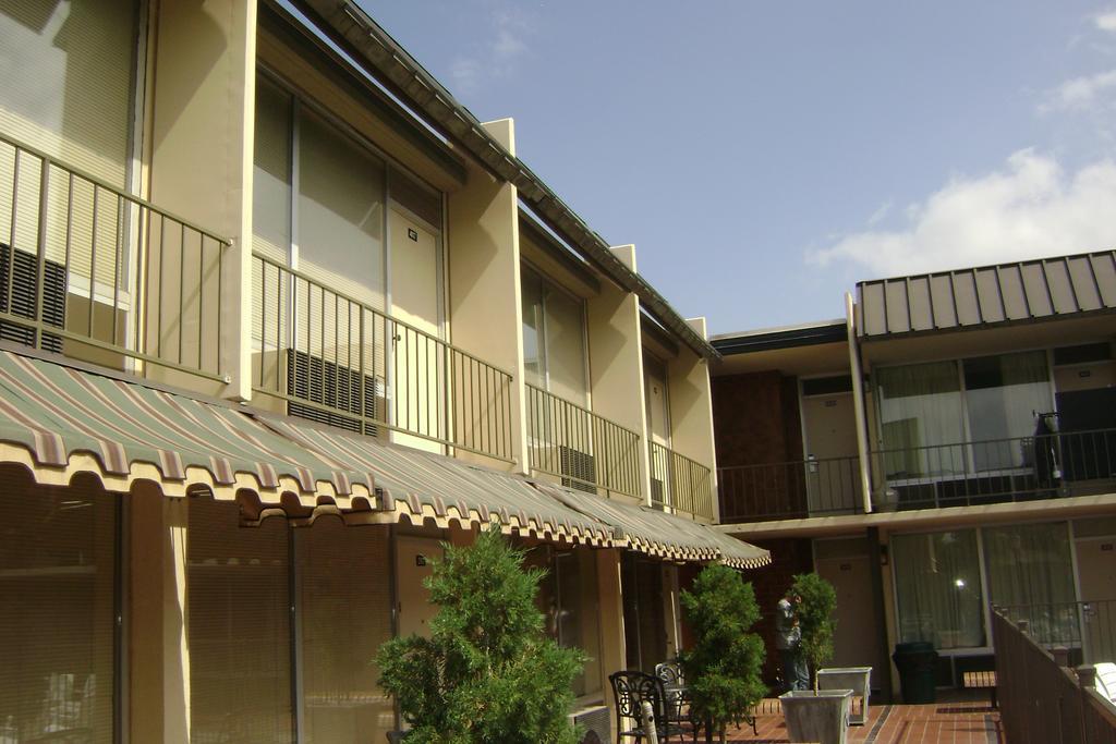 Western Inn And Suites Enid Eksteriør billede